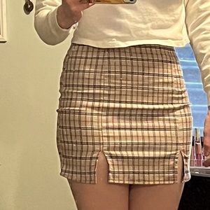 Full Tilt - warm yellow, plaid, mini skirt